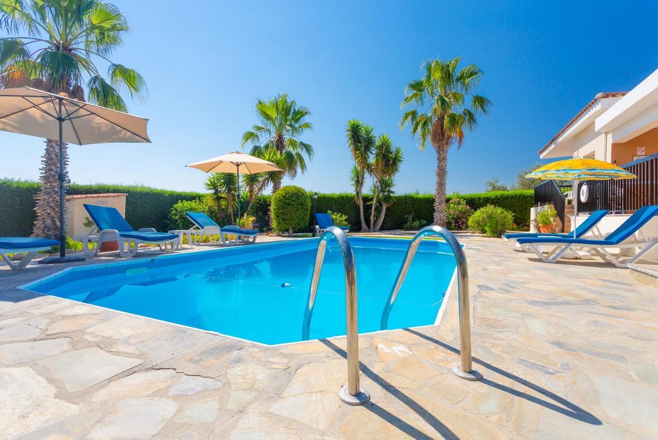 Villa Chrystalla Neo Chorio Exterior foto